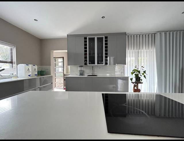 4 BEDROOM HOUSE FOR SALE IN SAVANNAH COUNTRY ESTATE